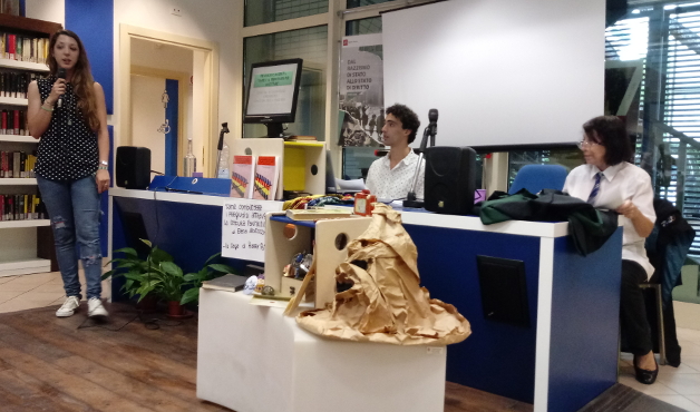 Elena Albicocchi presenta il suo saggio Pregiudizio e Diversità